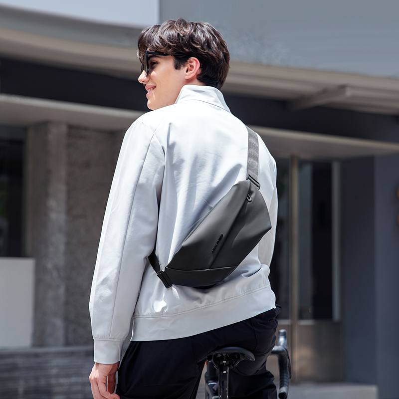MARK RYDEN メンズ クロスボディ スリング チェス - Cycling Commuter Bag のレビューと価格