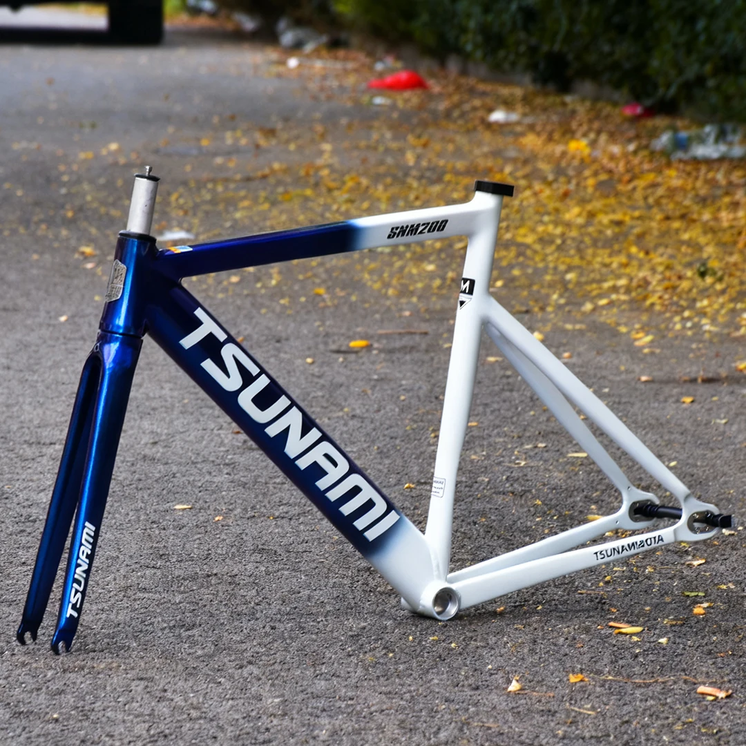 SNM200アルミ合金製固定ギア自転車 Tsunami 70 - Cycling Commute Gear のレビューと価格
